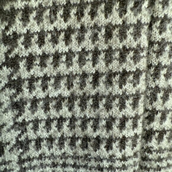 Banana Republic Double Breasted Houndstooth Jacket, Size 2 - Picture 4 of 9